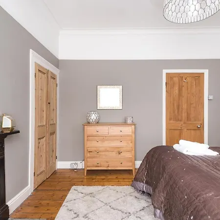 Stylish And Modern House With Original Period Charm