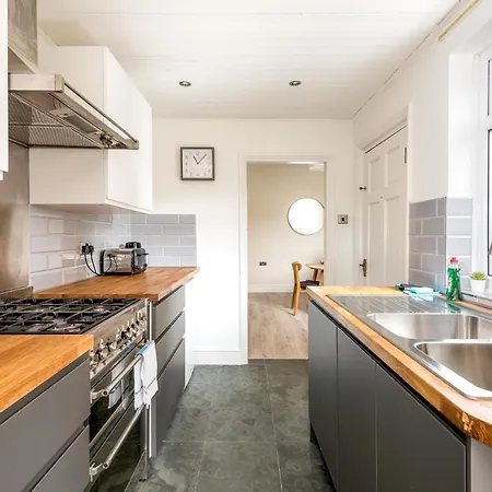 Stylish And Modern House With Original Period Charm